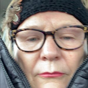 Meet your Posher, Michele